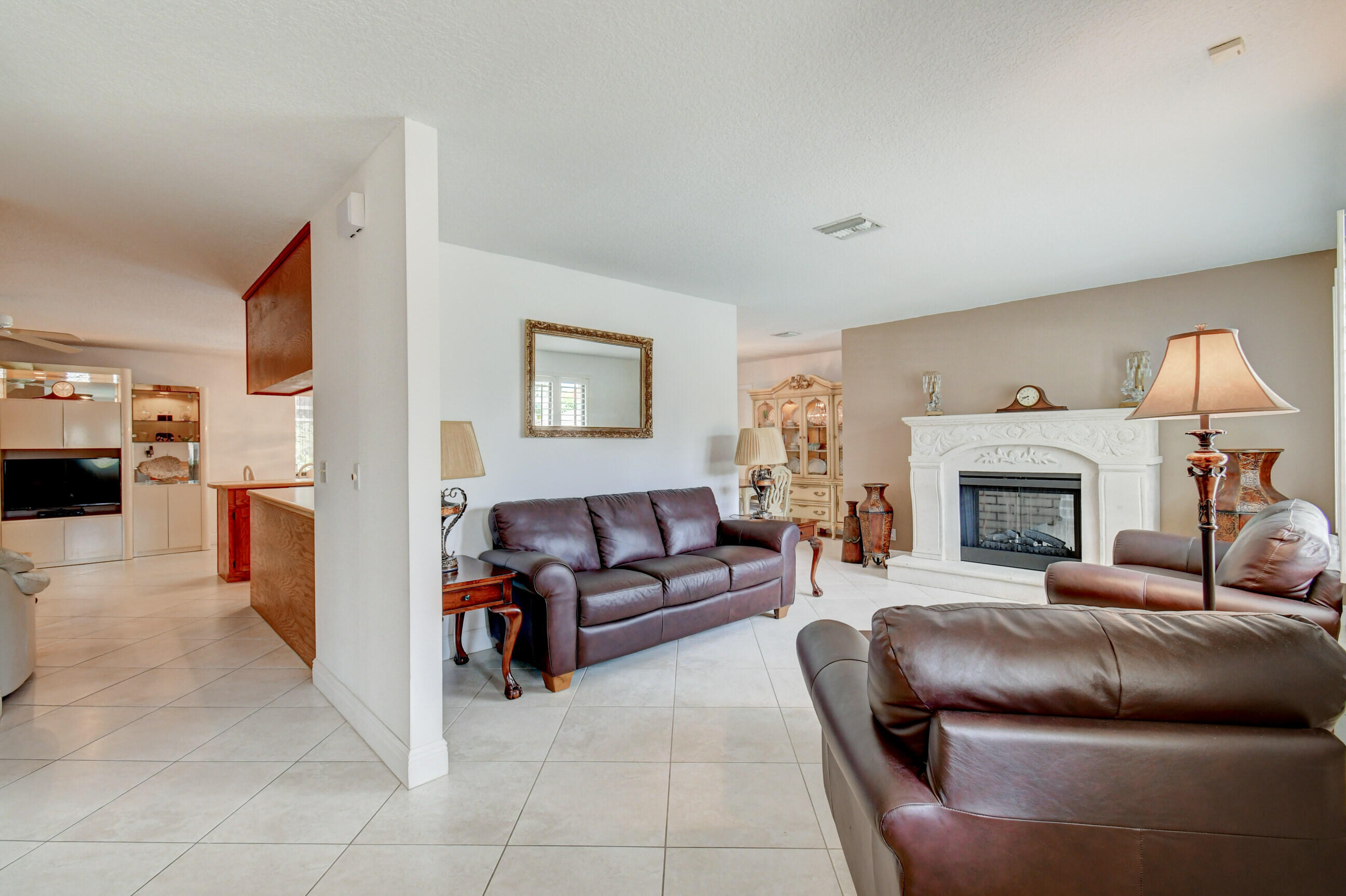 21793 Beachnut Drive Boca Raton, FL 33433 - Photo 10 of 58 28_dsc_3649_50_51_52_53