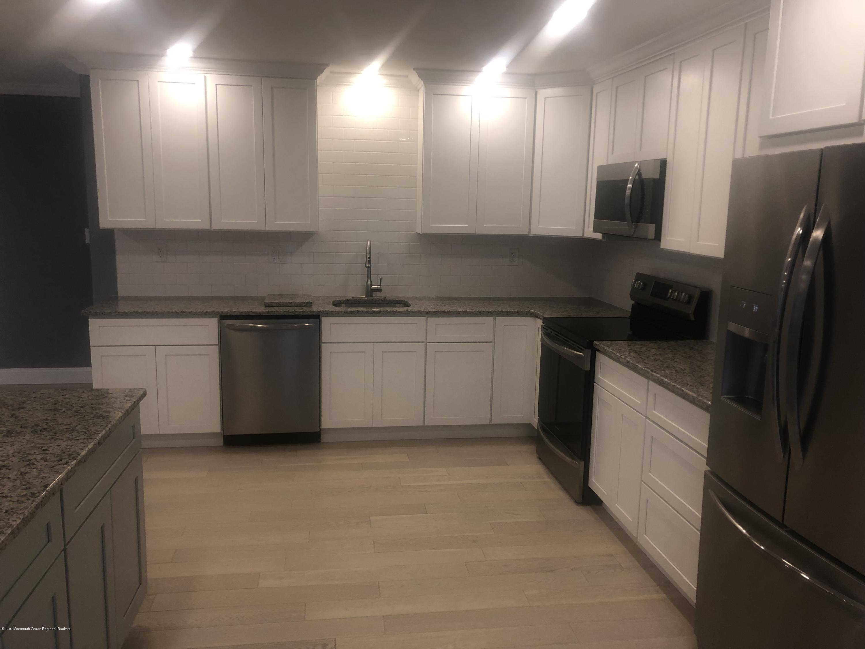 127 Idolstone Lane Matawan, NJ 07747 - Photo 12 of 36 IMG_7362