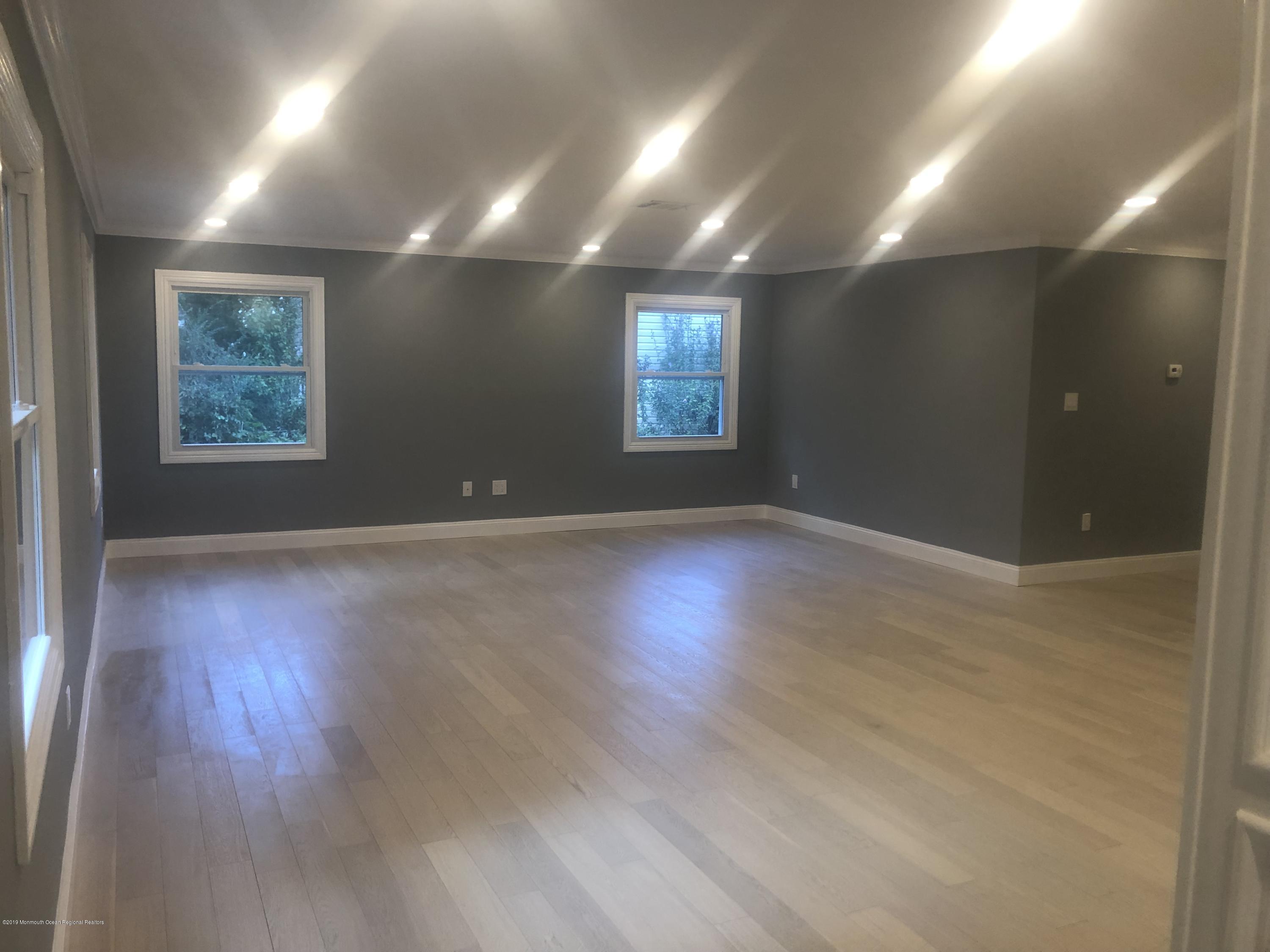 127 Idolstone Lane Matawan, NJ 07747 - Photo 17 of 36 IMG_7366