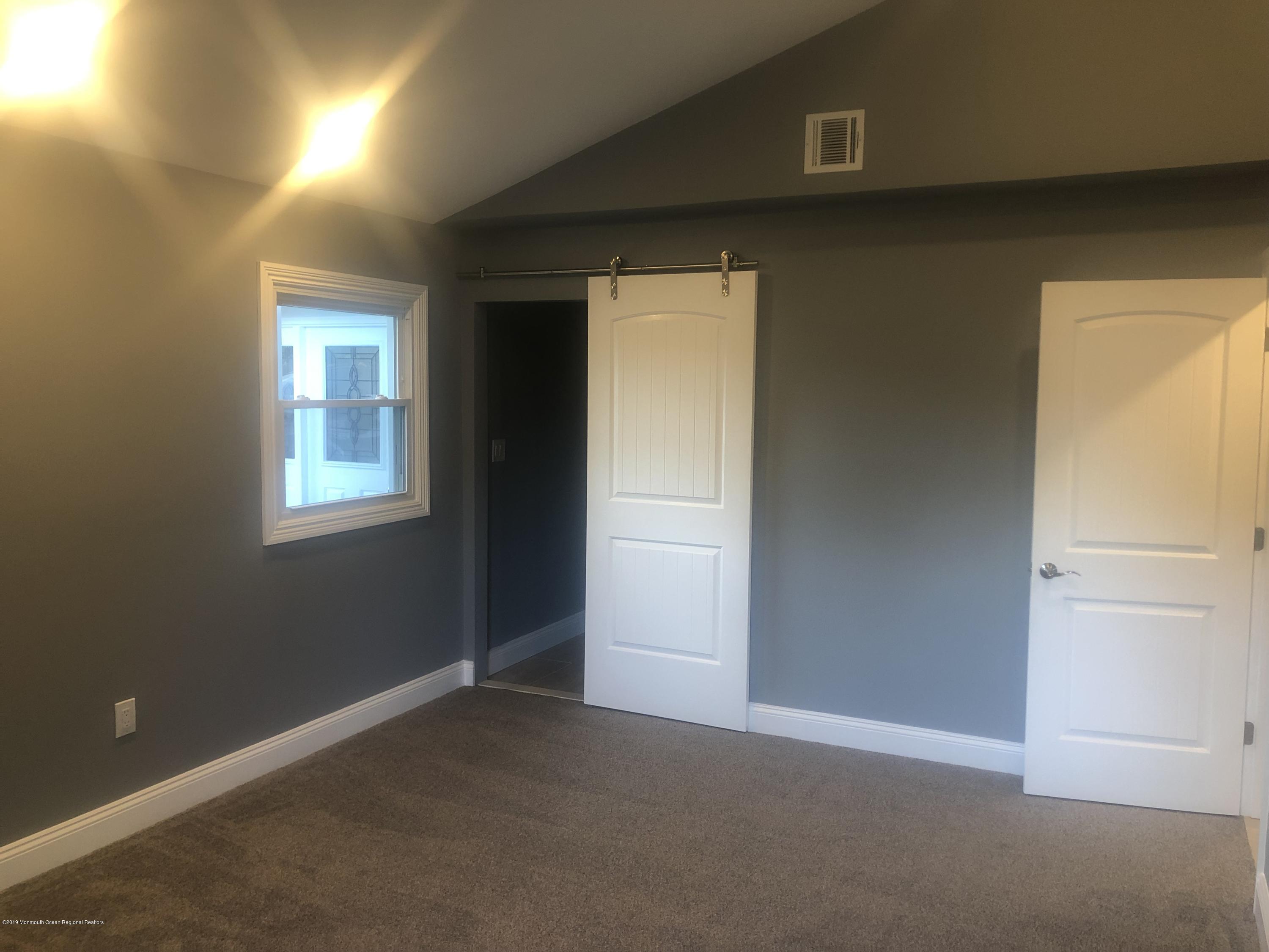 127 Idolstone Lane Matawan, NJ 07747 - Photo 25 of 36 IMG_7355