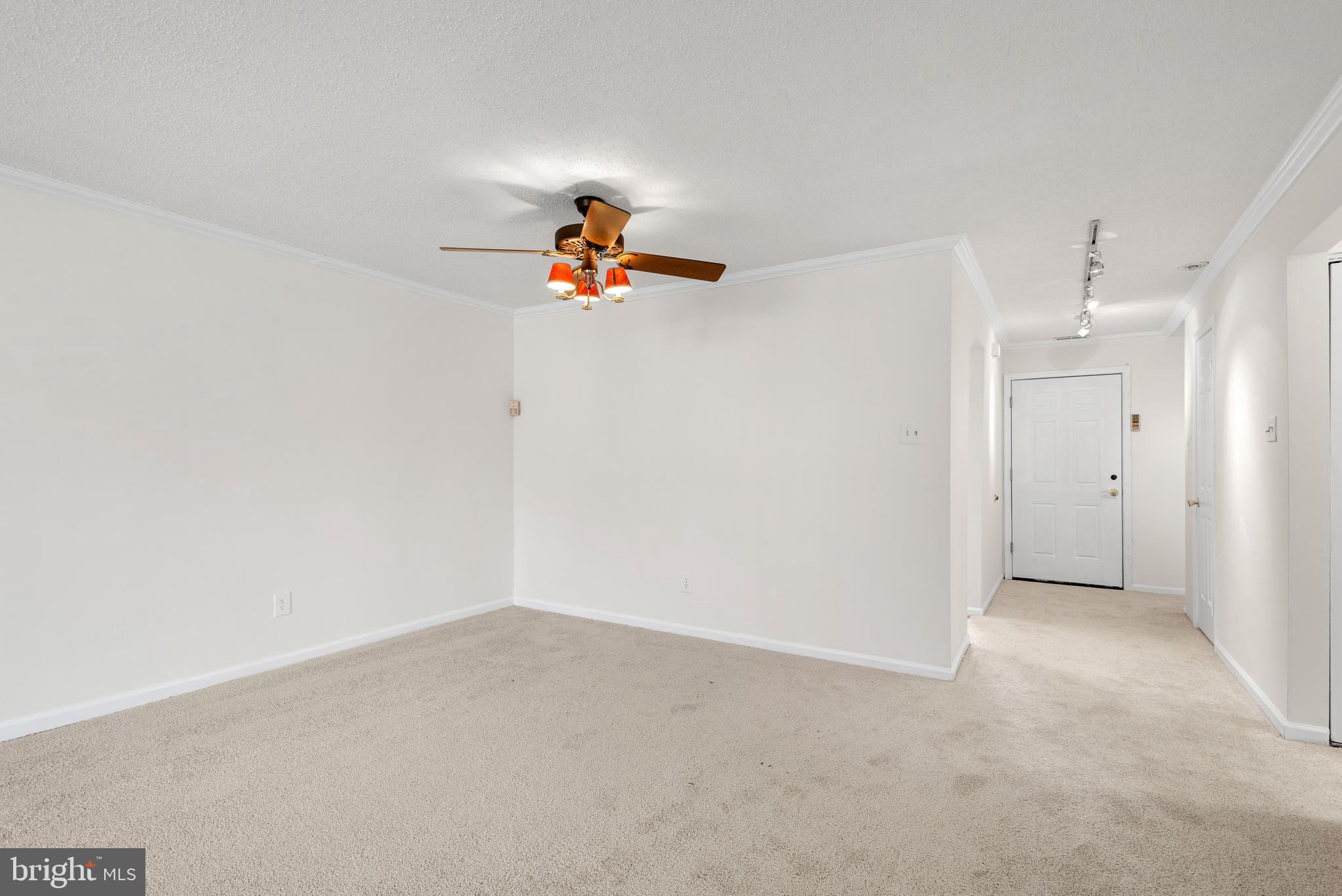 10 Rittenhouse Court, Unit 184 Chesterbrook, PA 19087 - Photo 14 of 24
