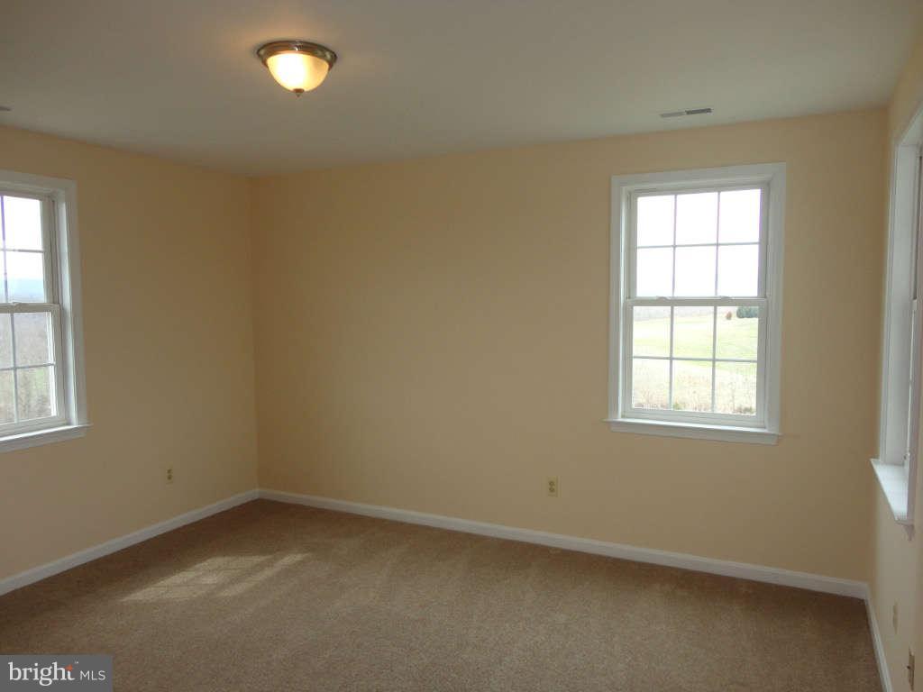 4334 Gene Hemp Road Jefferson, MD 21755 - Photo 18 of 30 Bedroom