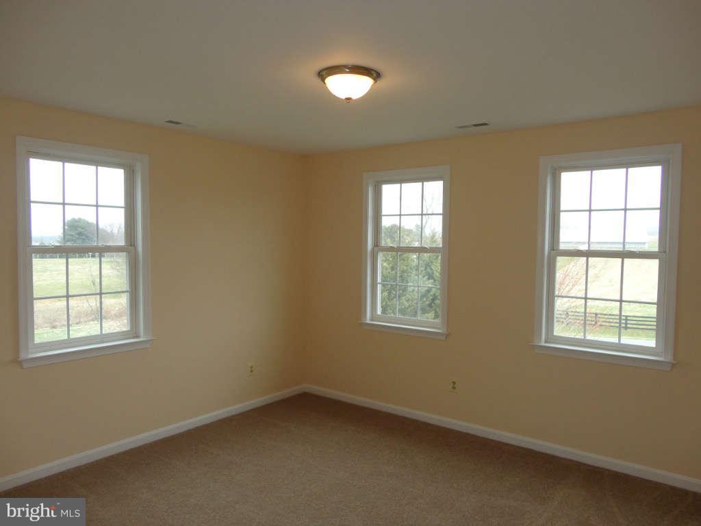 4334 Gene Hemp Road Jefferson, MD 21755 - Photo 19 of 30 Bedroom