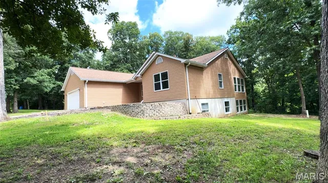 $694,000 | 23920 Pike 268, Eolia, MO 63344