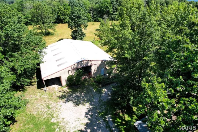 $694,000 | 23920 Pike 268, Eolia, MO 63344