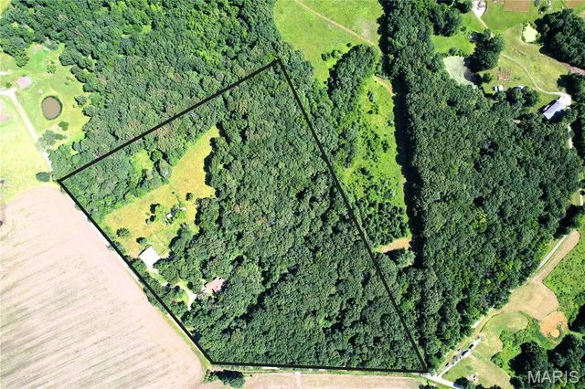 $694,000 | 23920 Pike 268, Eolia, MO 63344