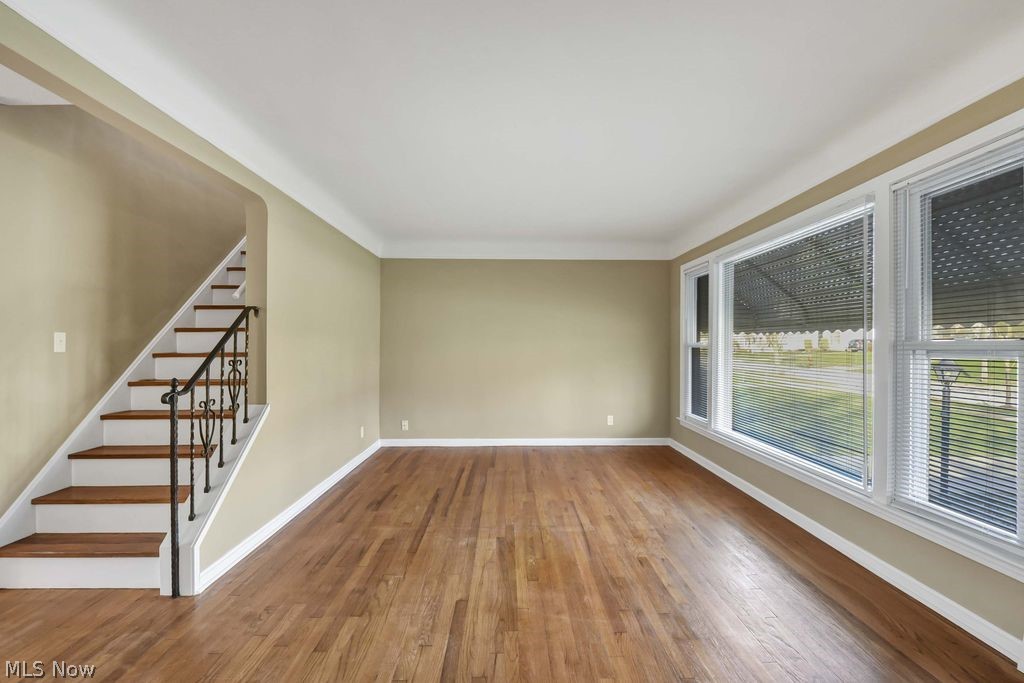 5012 South Barton Road Cleveland, OH 44124 - Photo 8 of 26 Gallery Image 8