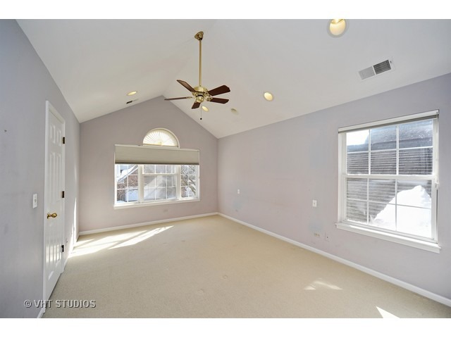 1964 North Silver Lake Road Arlington Heights, IL 60004 - Photo 5 of 10