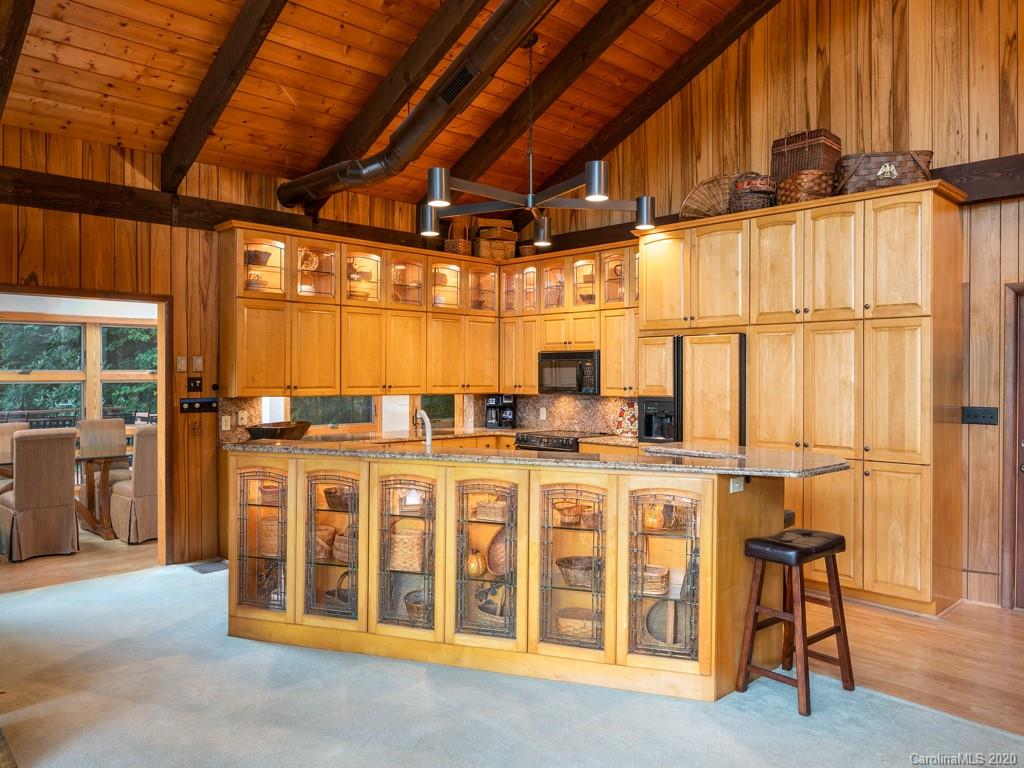 408 Big Ridge Road Burnsville, NC 28714 - Photo 15 of 39 Gallery Image 15
