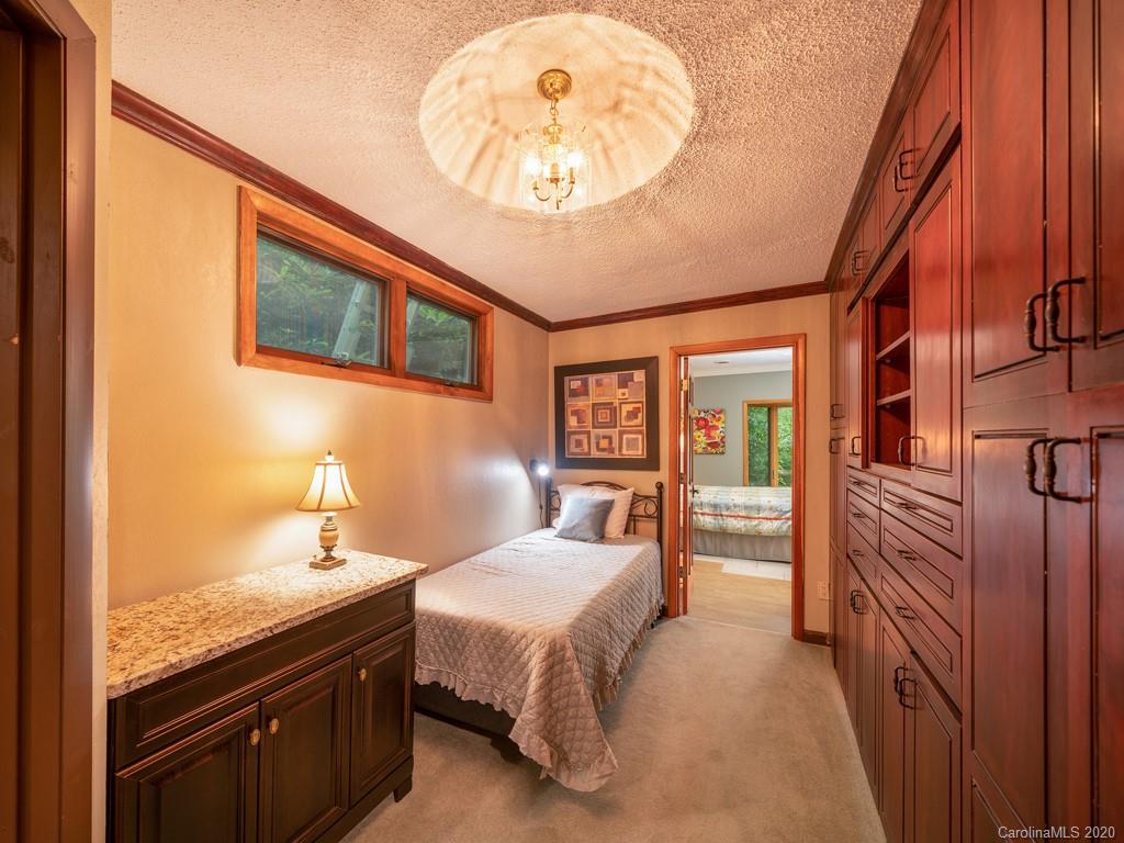 408 Big Ridge Road Burnsville, NC 28714 - Photo 35 of 39 Gallery Image 35