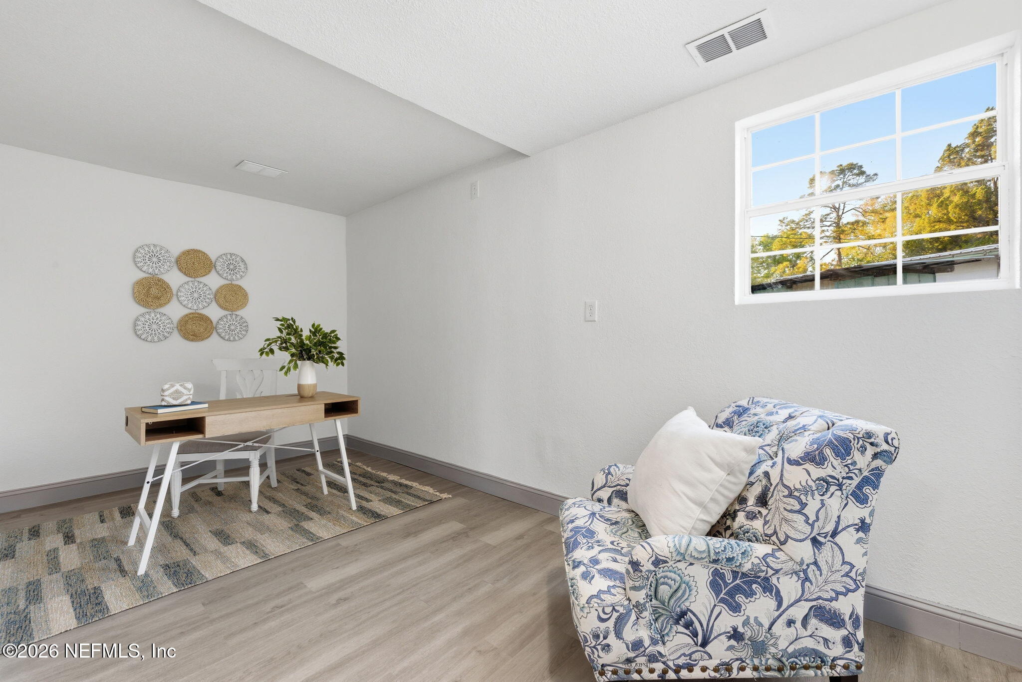 202 Azalea Circle Palatka, FL 32177 - Photo 23 of 29 Bedroom with Ensuite