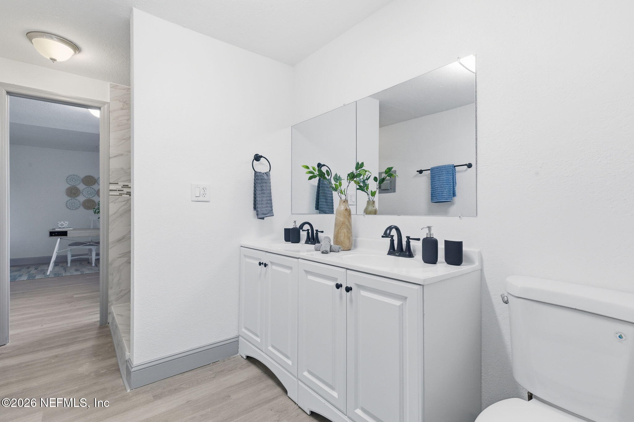 202 Azalea Circle Palatka, FL 32177 - Photo 24 of 29 Ensuite Bathroom