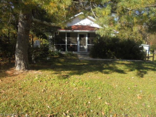1203 Ritters Lake Road Greensboro, NC 27406 - Photo 2 of 30 Gallery Image 2