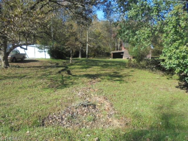 1203 Ritters Lake Road Greensboro, NC 27406 - Photo 11 of 30 Gallery Image 11