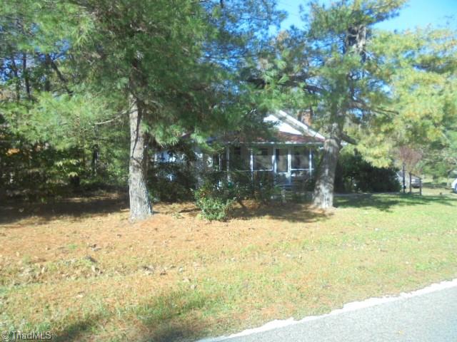 1203 Ritters Lake Road Greensboro, NC 27406 - Photo 3 of 30 Gallery Image 3