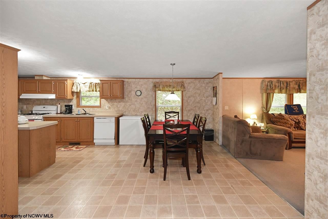 277 Lower Hildebrand Road Morgantown, WV 26501 - Photo 5 of 29 Gallery Image 5