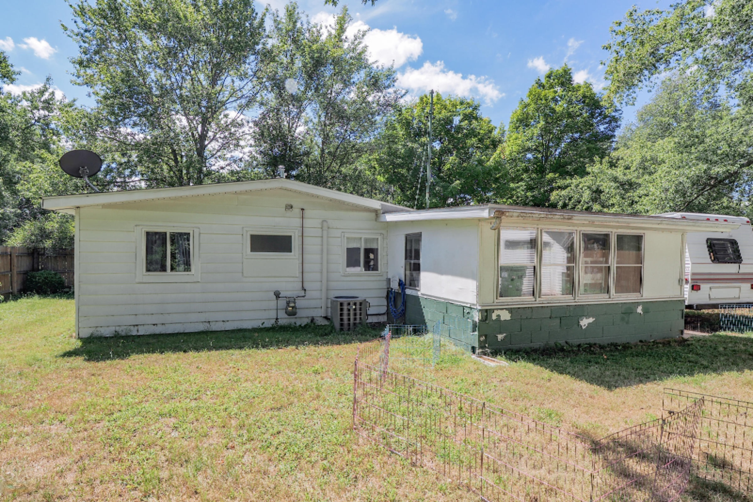 94 Nettles Street Springfield, MI 49037 - Photo 19 of 19 94 Nettles Street-118