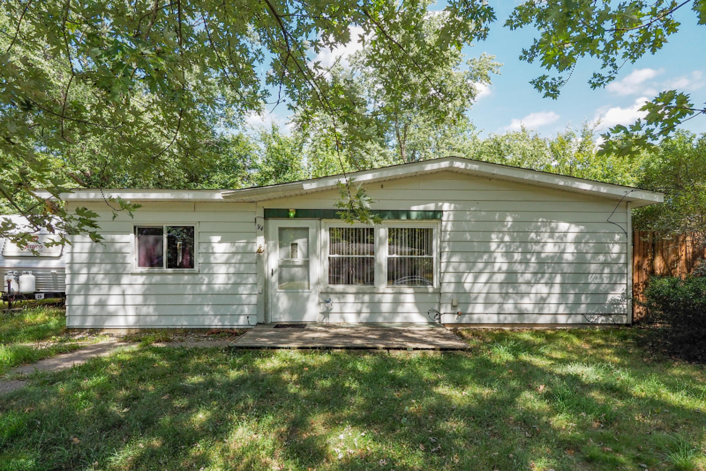 94 Nettles Street Springfield, MI 49037 - Photo 2 of 19 94 Nettles Street-101