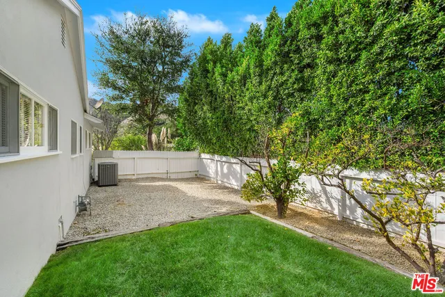 $1,799,000 | 3520 Longridge Avenue, Sherman Oaks, CA 91423