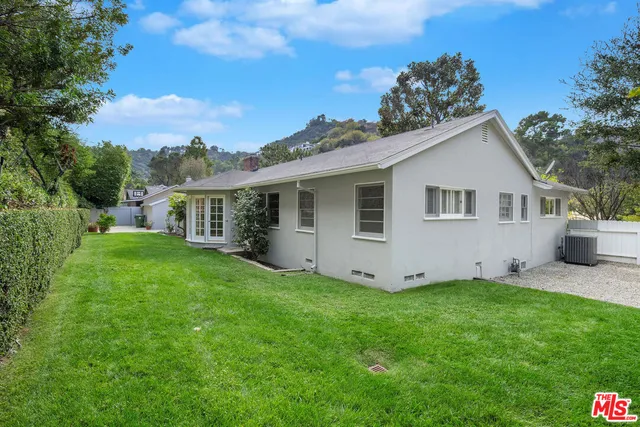 $1,799,000 | 3520 Longridge Avenue, Sherman Oaks, CA 91423