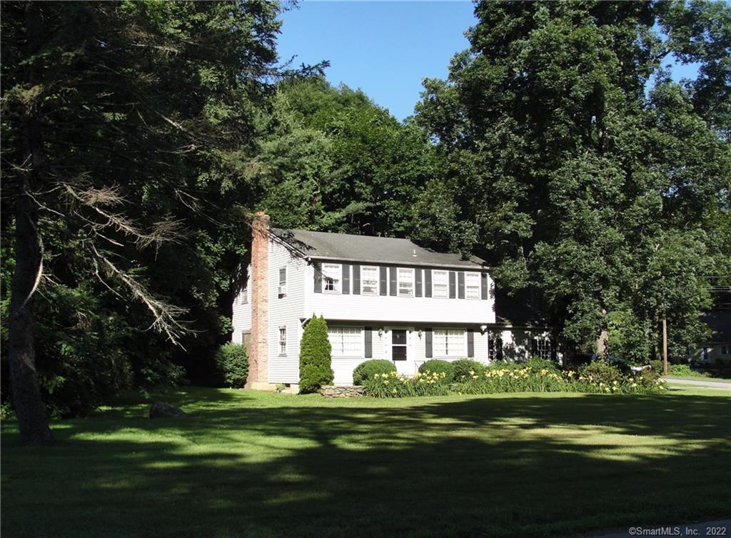 10 Ridge Road Essex, CT 06409 - Photo 1 of 1