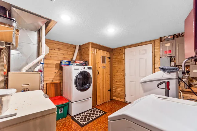 $369,900 | 119 Tyler Avenue Northeast, Bemidji, MN 56601