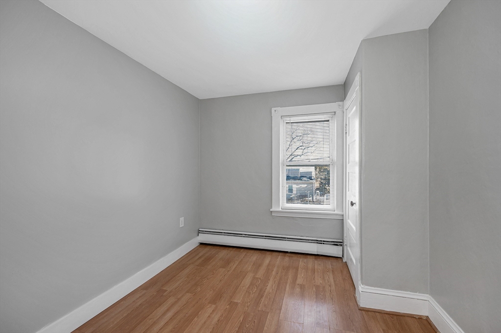 44 Phebe Avenue Lowell, MA 01854 - Photo 17 of 38