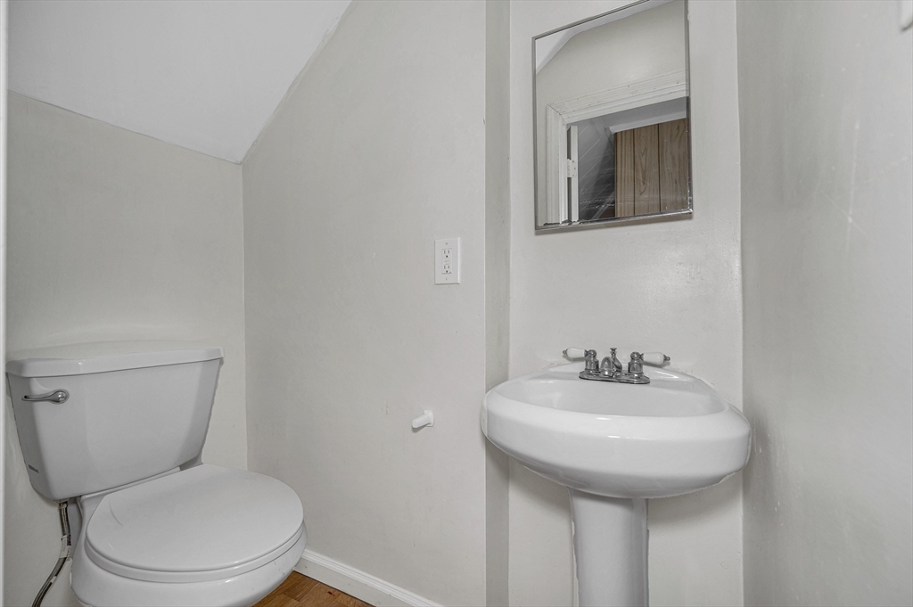 44 Phebe Avenue Lowell, MA 01854 - Photo 29 of 38