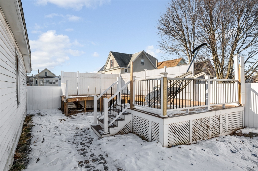 44 Phebe Avenue Lowell, MA 01854 - Photo 33 of 38