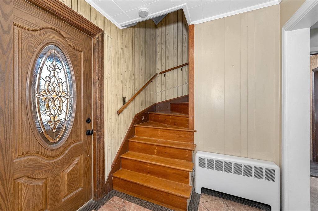 44 Phebe Avenue Lowell, MA 01854 - Photo 5 of 38