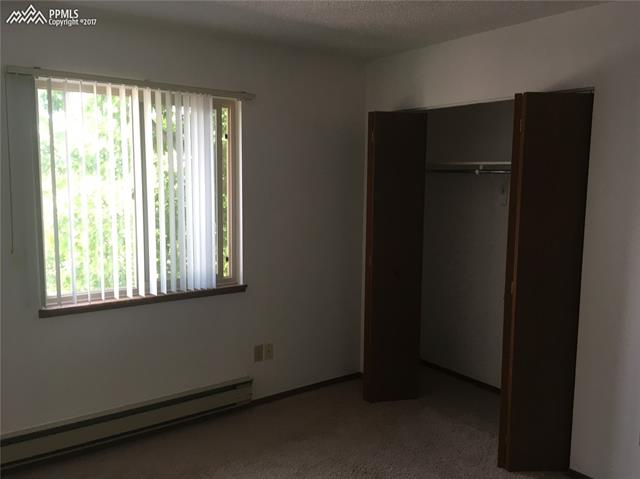 733 Alexander Road, Unit D Colorado Springs, CO 80909 - Photo 17 of 25 Gallery Image 17