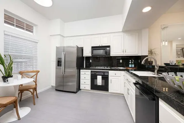 $875,000 | 733 Swallowtail Court, Brisbane, CA 94005