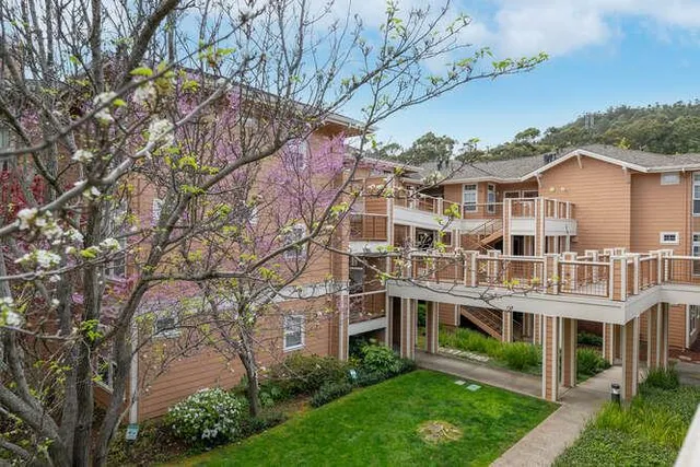 $875,000 | 733 Swallowtail Court, Brisbane, CA 94005