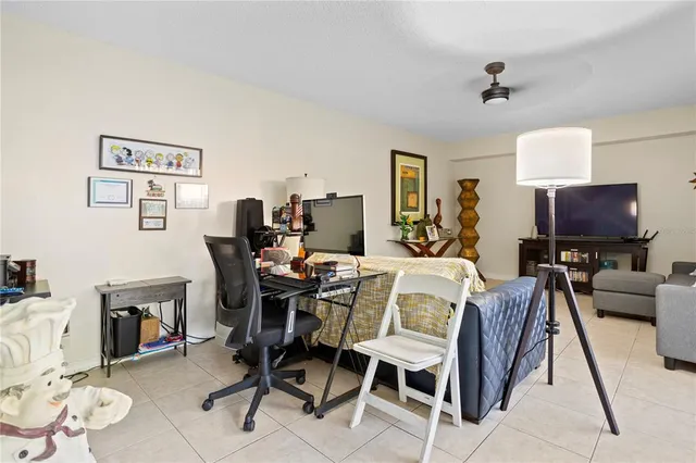 $239,900 | 5284 Willow Court, Unit 508, Orlando, FL 32811