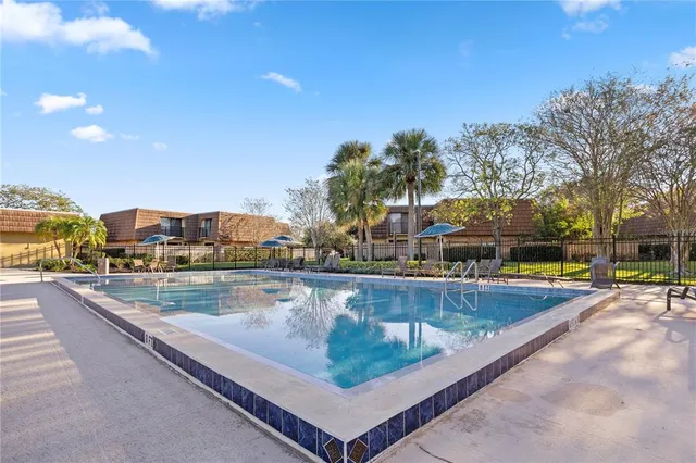 $239,900 | 5284 Willow Court, Unit 508, Orlando, FL 32811