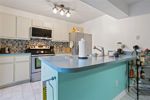 $239,900 | 5284 Willow Court, Unit 508, Orlando, FL 32811