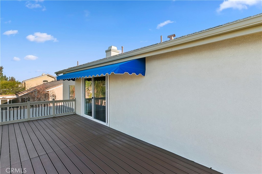 747 Donatello Drive Corona, CA 92882 - Photo 38 of 56 a view of a balcony with wooden floor