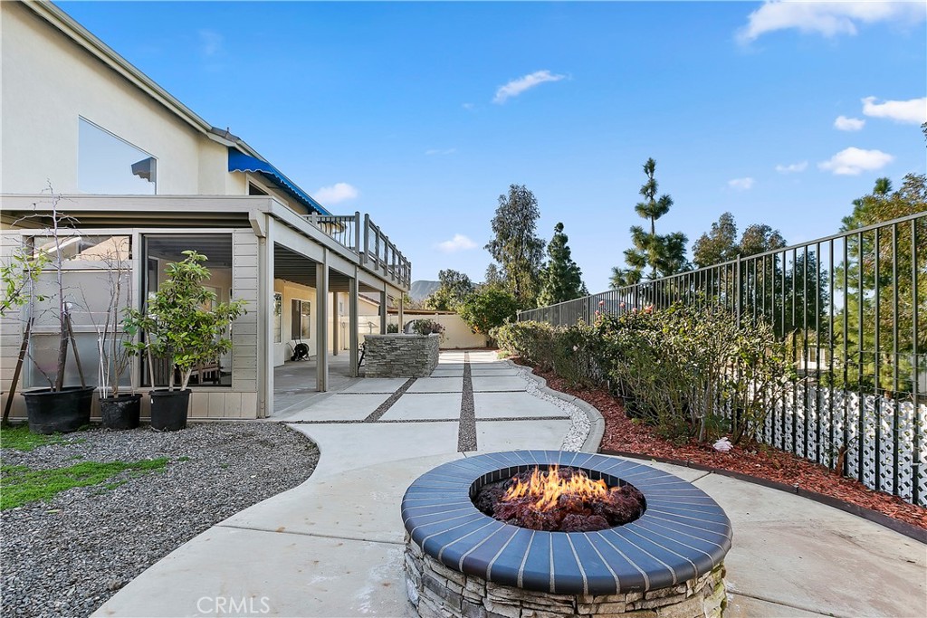 747 Donatello Drive Corona, CA 92882 - Photo 45 of 56 a view of a house with backyard and garden