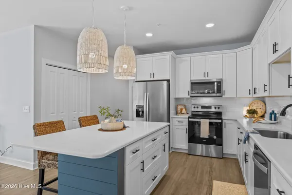 $307,500 | 400 Lighthouse Lane, Unit B3, Cedar Point, NC 28584