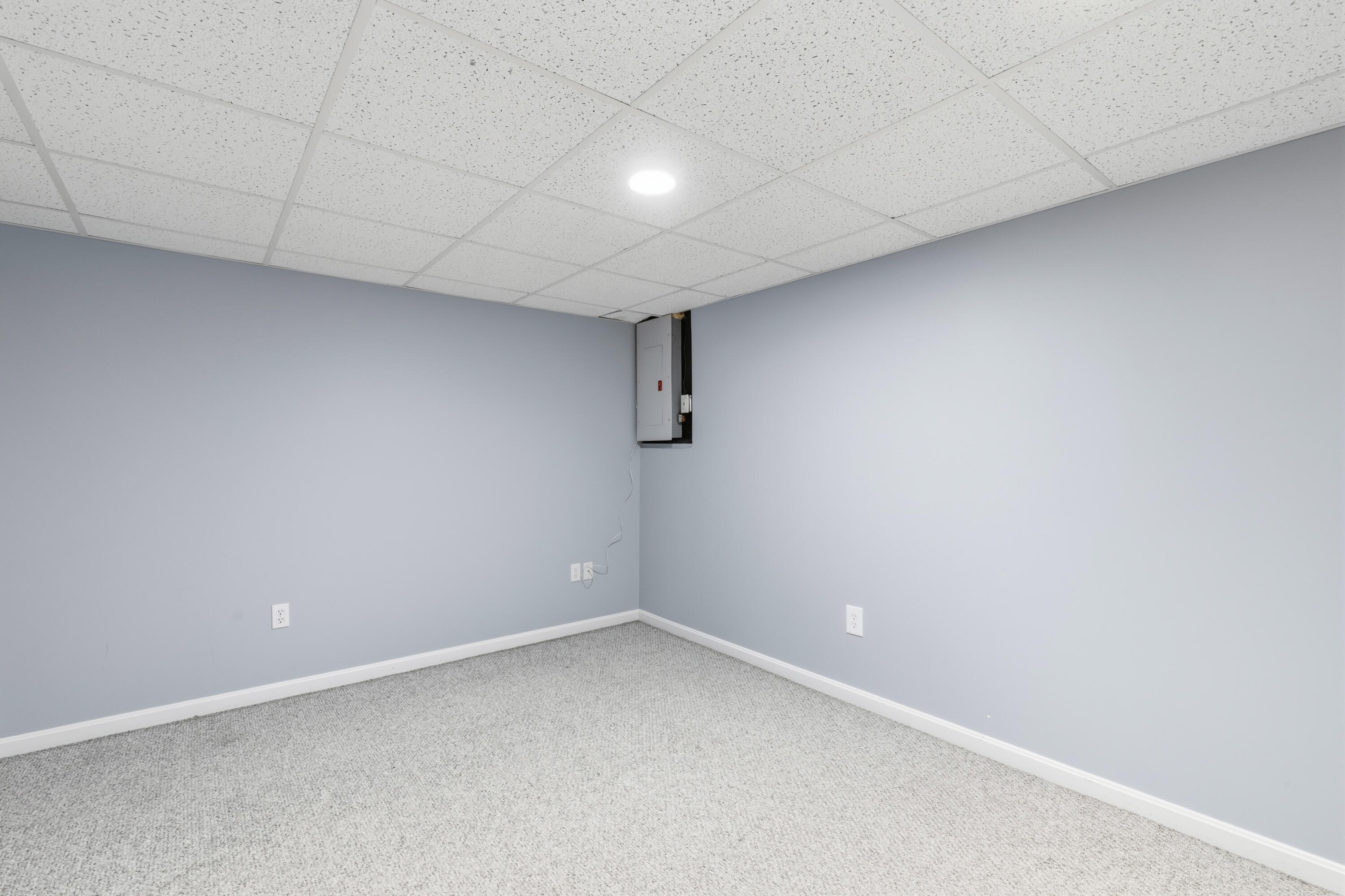 133 Saugus Street Portland, ME 04103 - Photo 14 of 50 133 saugus st, portland, me 04103, usa -