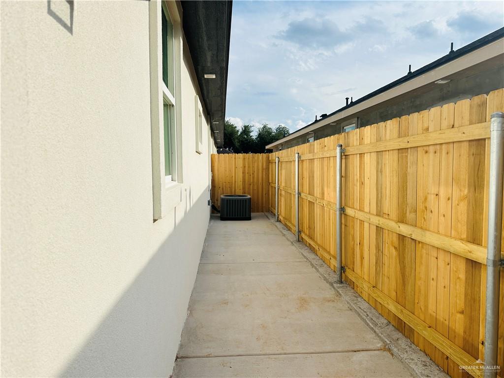 1101 Sugar Gdn Drive, Unit 1 Pharr, TX 78577 - Photo 10 of 10 a view of balcony with stairs