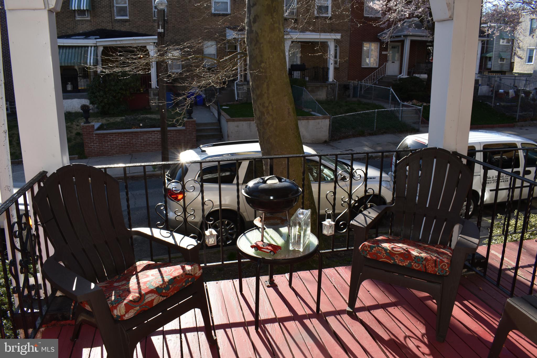 927 Edgemore Road Philadelphia, PA 19151 - Photo 2 of 18 Gallery Image 2