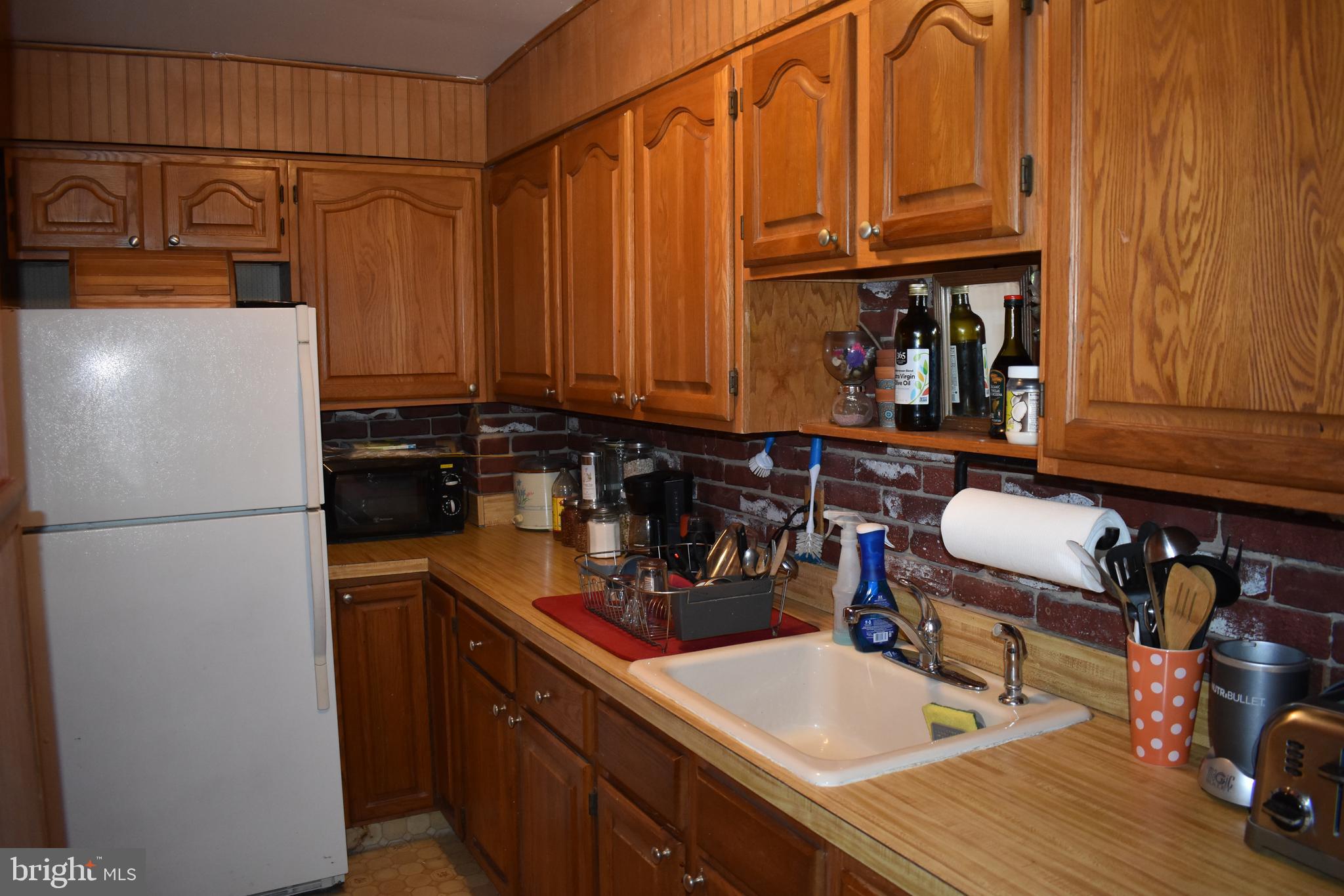 927 Edgemore Road Philadelphia, PA 19151 - Photo 10 of 18 Gallery Image 10