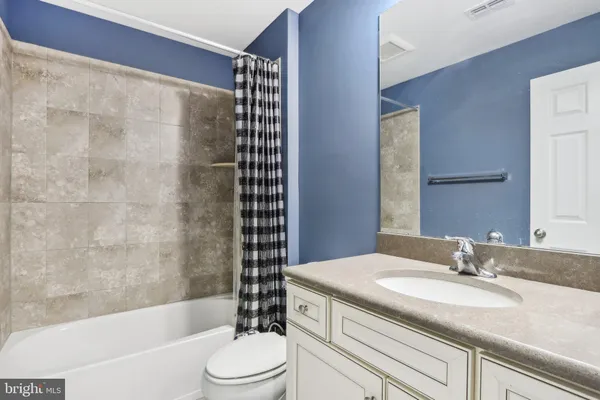 $3,950 | 206 Shields Court, Monmouth Junction, NJ 08852