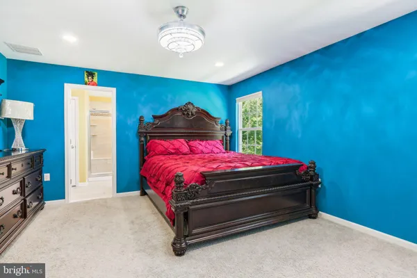 $3,950 | 206 Shields Court, Monmouth Junction, NJ 08852