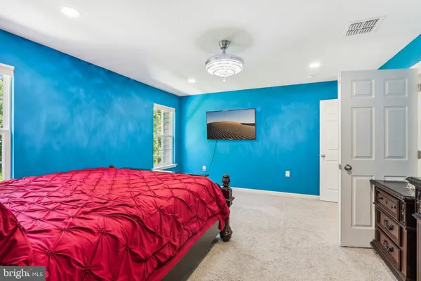 $3,950 | 206 Shields Court, Monmouth Junction, NJ 08852