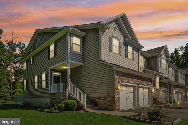 $3,950 | 206 Shields Court, Monmouth Junction, NJ 08852