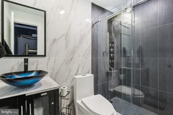 $3,950 | 206 Shields Court, Monmouth Junction, NJ 08852