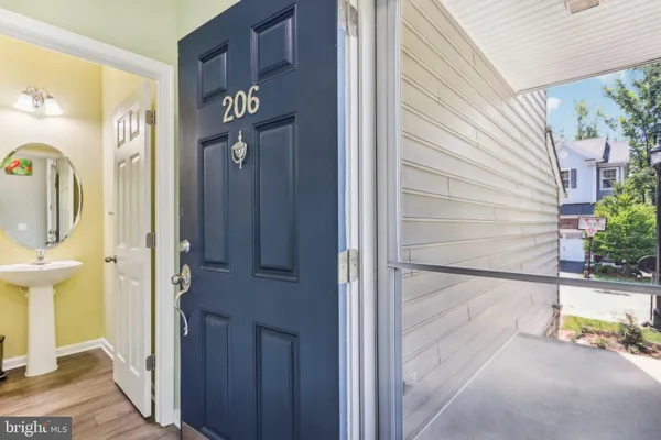 $3,950 | 206 Shields Court, Monmouth Junction, NJ 08852