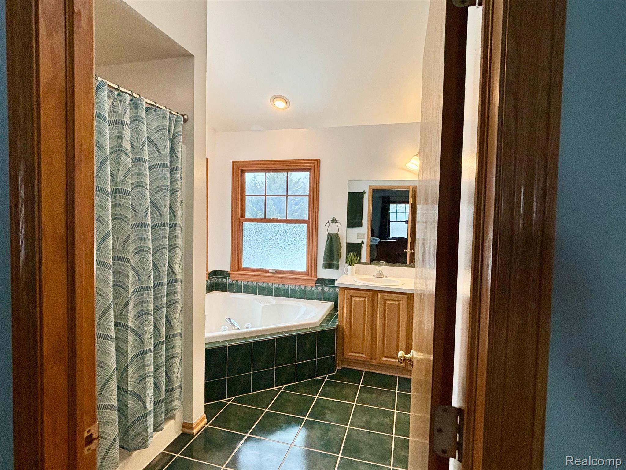 11063 Clyde Road Fenton, MI 48430 - Photo 37 of 52 Ceramic Tile Floor!